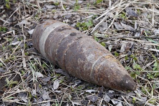 Совет безопасности администрации Алексеевского городского округа информирует о правилах и мерах предосторожности при обнаружении предметов, похожих на взрывные устройства, боеприпасы. Совет безопасности администрации Алексеевского городского округа информирует о правилах и мерах предосторожности при обнаружении предметов, похожих на взрывные устройства, боеприпасы.